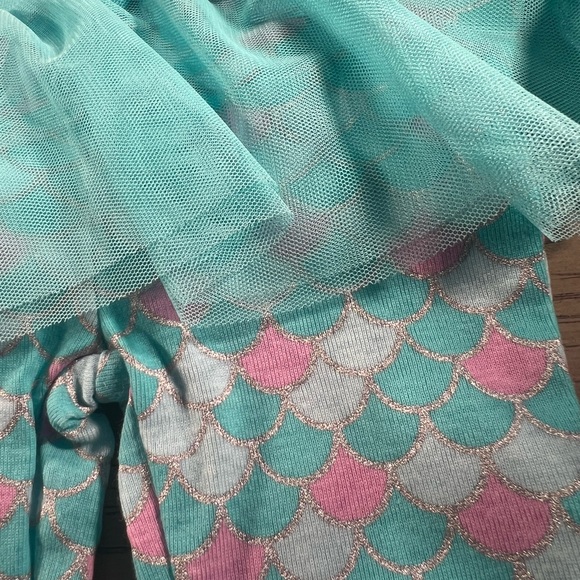 Carter’s Baby - Girls - 2 piece - 6M - Picture 2 of 4